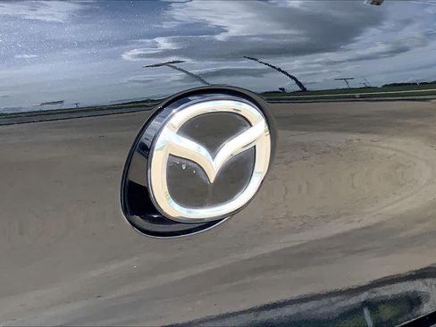 Used 2024 MAZDA MAZDA3 s FWD image 31