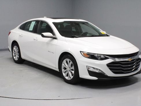 Used 2024 Chevrolet Malibu LT FWD image 1