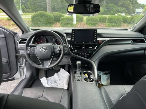 Used 2024 Toyota Camry XSE w/ Driver Assist Package FWD image 31