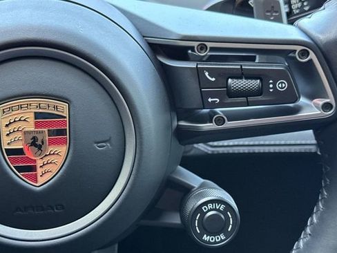 Used 2024 Porsche Panamera RWD image 38