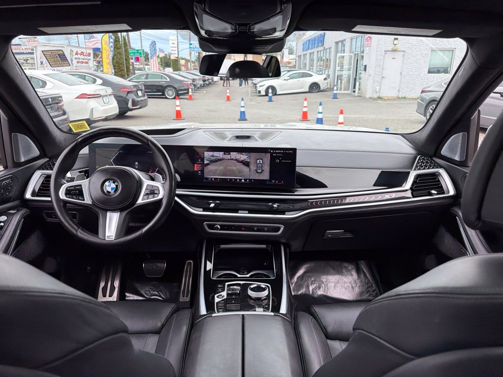Used 2024 BMW X7 xDrive40i w/ Executive Package AWD/4WD image 33