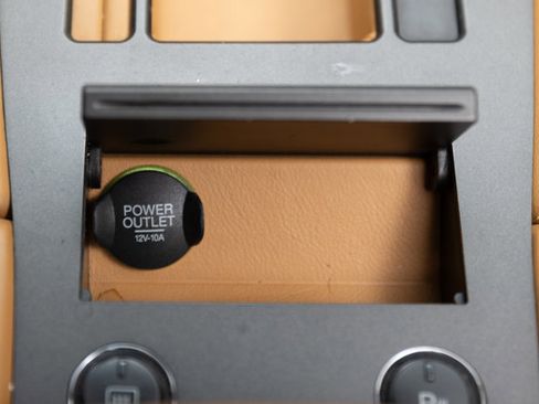 Used 2008 Aston Martin V8 Vantage Roadster image 89