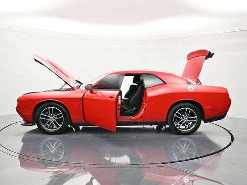Used 2019 Dodge Challenger GT w/ Cold Weather Group AWD/4WD image 43