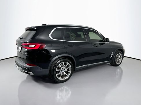 Used 2022 BMW X5 xDrive40i w/ Climate Comfort Package image 6