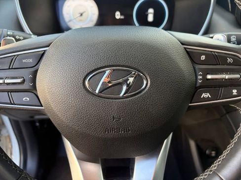 Used 2022 Hyundai Santa Fe SEL w/ Convenience + Premium Package FWD image 7