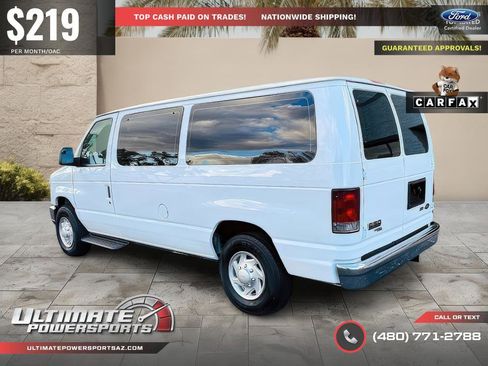 Used 2012 Ford E-150 and Econoline 150 Wagon RWD image 5