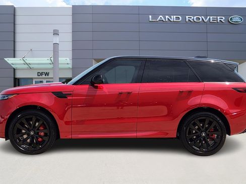 New 2025 Land Rover Range Rover Sport Dynamic SE image 3