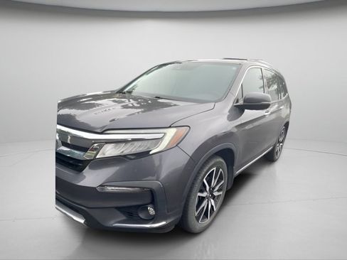 Used 2020 Honda Pilot Touring image 2