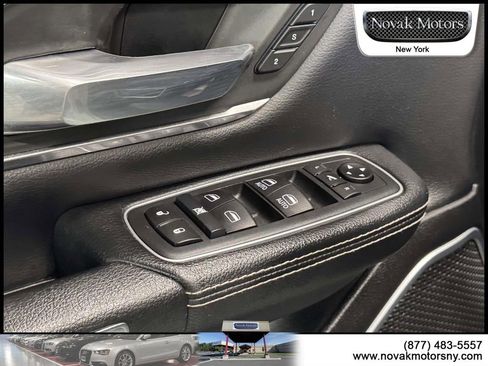Used 2020 RAM 1500 Laramie AWD/4WD image 17