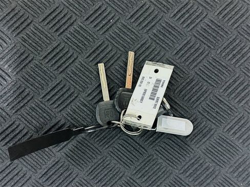 Used 2024 Chevrolet Express 2500 w/ Driver Convenience Package image 29