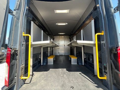 Used 2019 Ford Transit 250 148 High Roof Extended RWD image 8