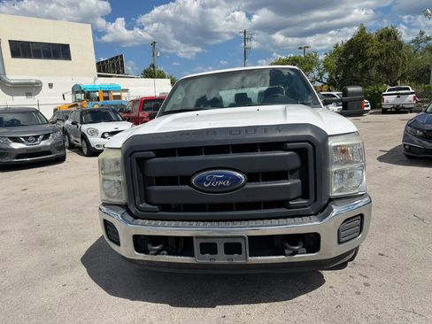 Used 2016 Ford F250 XL w/ Power Equipment Group RWD image 2