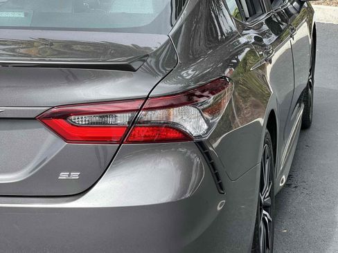 Used 2021 Toyota Camry SE w/ Convenience Package image 69