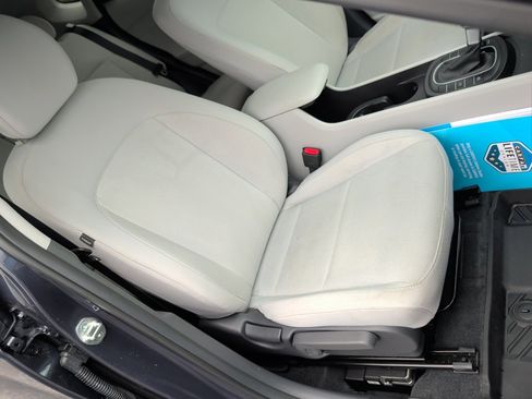 Certified 2024 Hyundai Kona SEL AWD/4WD image 28