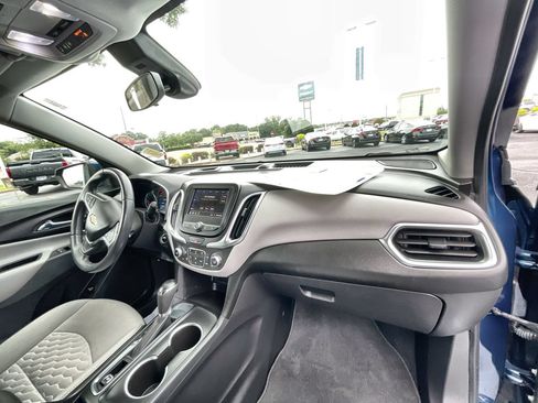 Used 2021 Chevrolet Equinox LT FWD image 28