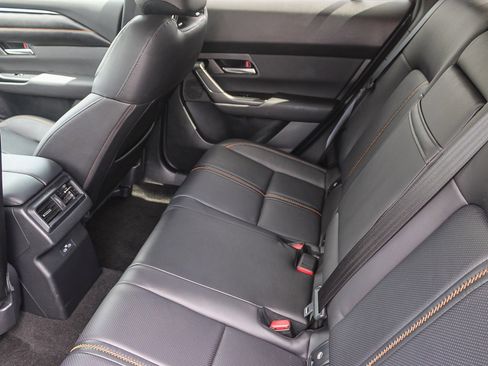 Used 2025 MAZDA CX-50 2.5 Hybrid w/ Premium Plus Pkg AWD/4WD image 19