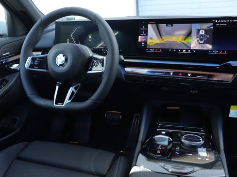 New 2026 BMW 530i w/ M Sport Package RWD image 21