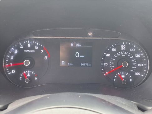 Used 2022 Kia Soul LX w/ Technology Package image 23