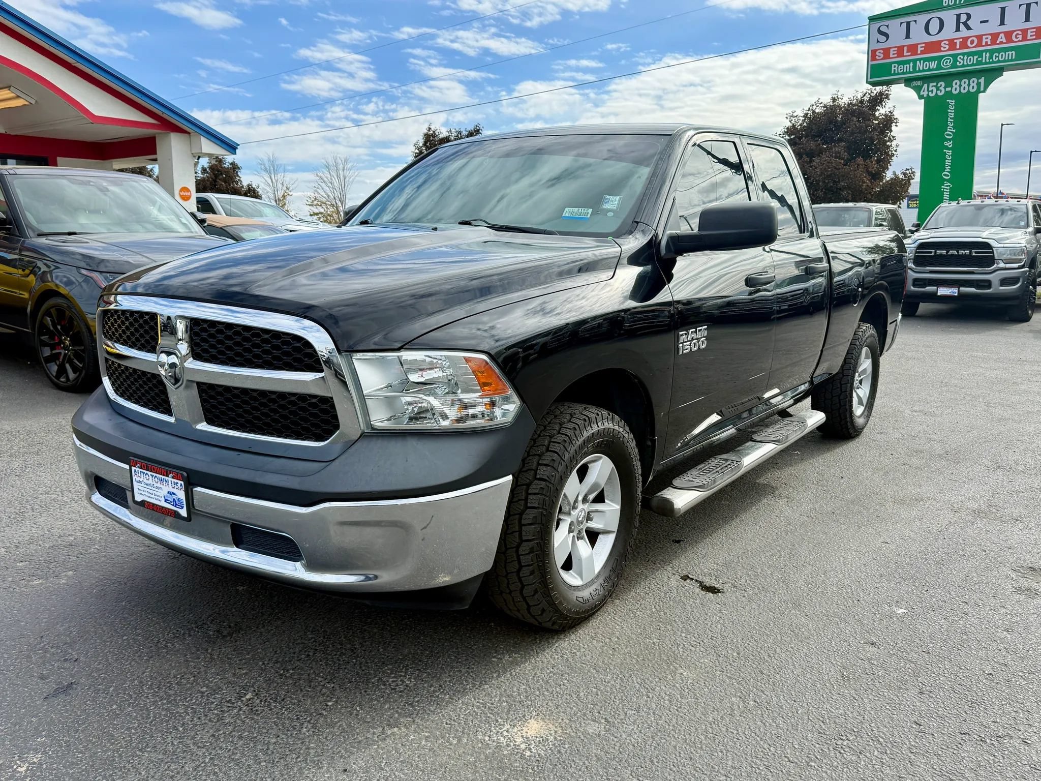 Used 2013 RAM 1500 ST w/ SXT Appearance Group AWD/4WD image 1