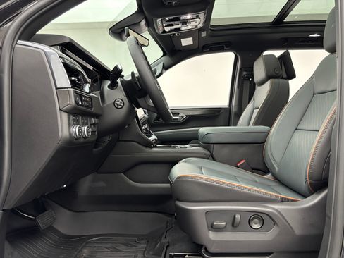 New 2026 GMC Yukon AT4 w/ AT4 Premium Plus Package AWD/4WD image 20