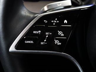 Used 2024 Mercedes-Benz GLE 450 4MATIC w/ AMG Line Exterior video 3