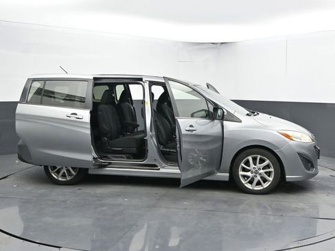 Used 2014 MAZDA MAZDA5 Touring image 37