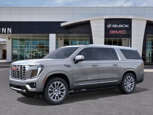 New 2025 GMC Yukon XL Denali w/ Denali Reserve Package image 2