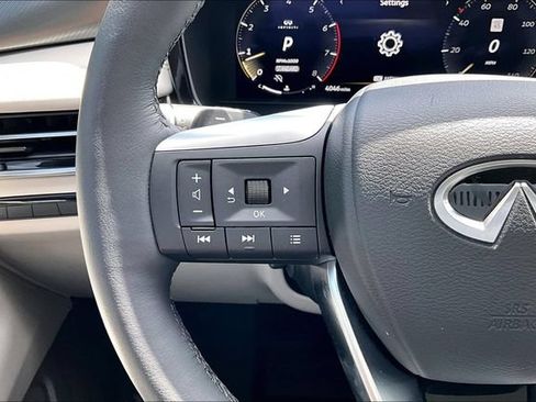 Used 2026 INFINITI QX60 Luxe w/ Cargo Package FWD image 17