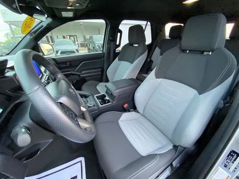 Used 2025 Toyota 4Runner TRD Sport RWD image 12