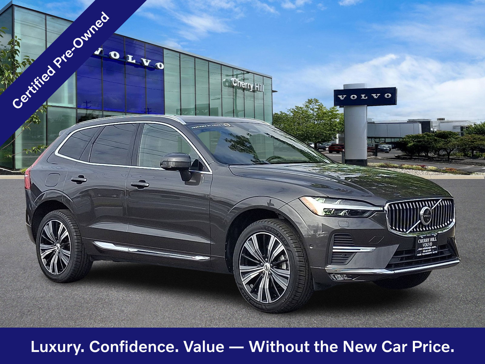 Certified 2023 Volvo XC60 B5 Ultimate w/ Climate Package AWD/4WD image 1