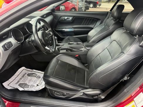 Used 2016 Ford Mustang GT Premium w/ Equipment Group 401A RWD image 15