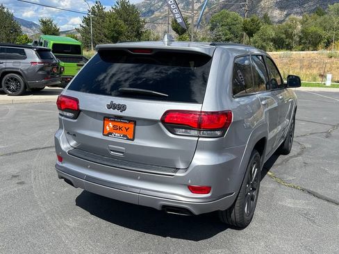 Used 2019 Jeep Grand Cherokee High Altitude AWD/4WD image 9
