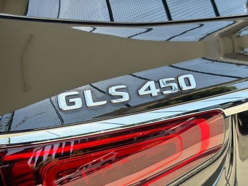 Used 2022 Mercedes-Benz GLS 450 4MATIC image 28
