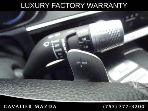 Used 2025 Genesis GV70 2.5T AWD/4WD image 27