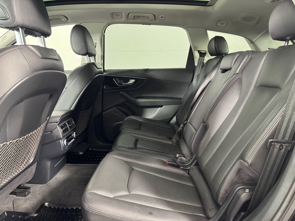 Used 2017 Audi Q7 3.0T Premium Plus AWD/4WD image 21