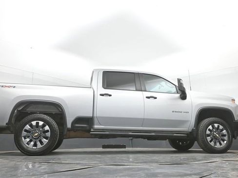 Used 2023 Chevrolet Silverado 2500 Custom w/ Gooseneck/5TH Wheel Package image 45