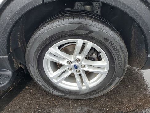 Used 2023 Ford Explorer XLT w/ Equipment Group 202A image 35