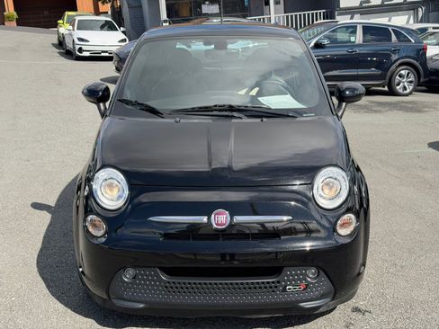 Used 2019 FIAT 500 e image 2