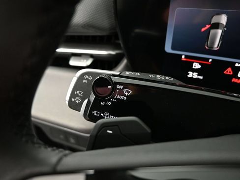New 2026 Audi Q3 quattro 2.0T AWD/4WD image 13
