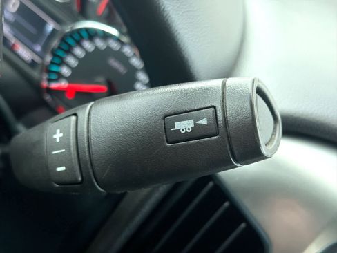 Used 2018 Chevrolet Silverado 1500 LT w/ All Star Edition image 32