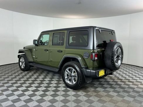 Used 2021 Jeep Wrangler Unlimited Sahara w/ Uconnect 4C Nav & Sound Group AWD/4WD image 7