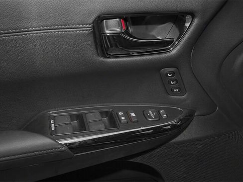 Used 2014 Toyota Avalon XLE Premium image 22