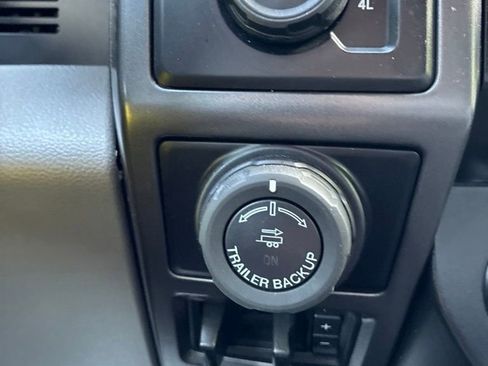 Used 2017 Ford F150 XLT w/ Equipment Group 301A Mid AWD/4WD image 22