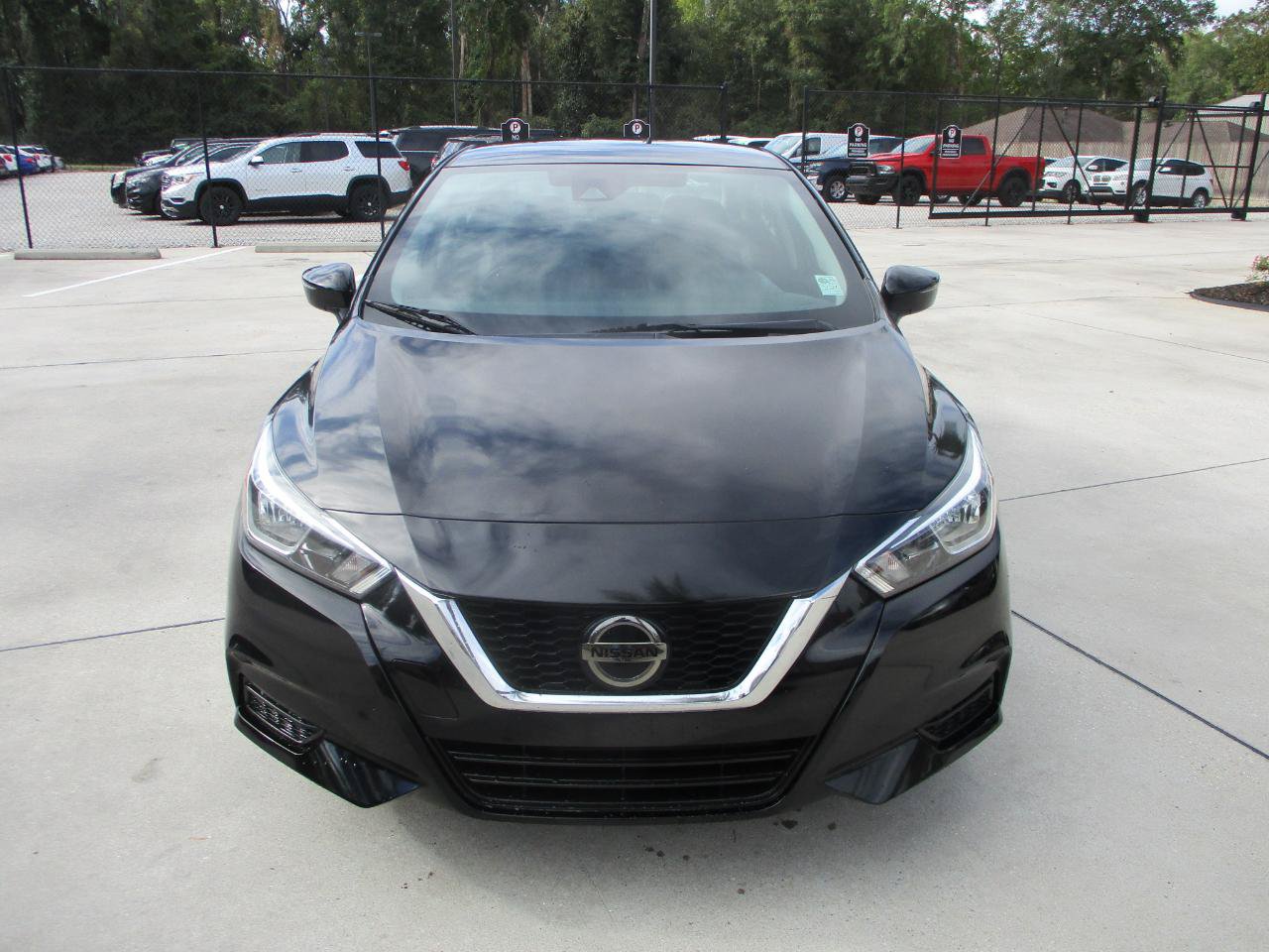 Used 2021 Nissan Versa SV FWD image 20