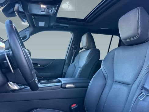 Certified 2024 Lexus LX 600 4WD w/ Interior Upgrade Package image 16