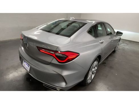Used 2022 Acura TLX w/ Technology Package image 8