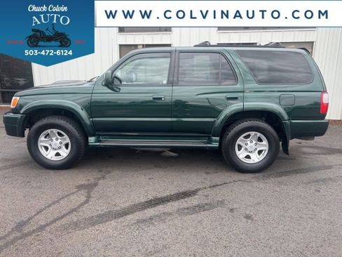 Used 2000 Toyota 4Runner SR5 image 10