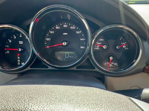 Used 2008 Cadillac CTS 3.6 w/ Wood Trim Package image 11