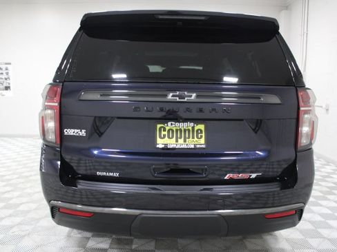 Used 2022 Chevrolet Suburban RST w/ Luxury Package AWD/4WD image 11