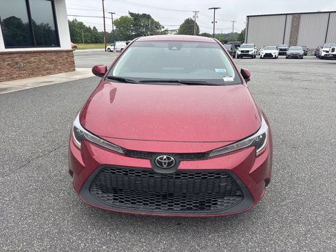 Used 2022 Toyota Corolla LE FWD image 10